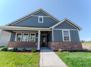 325 W Boxthorn Dr, Andover, KS 67002