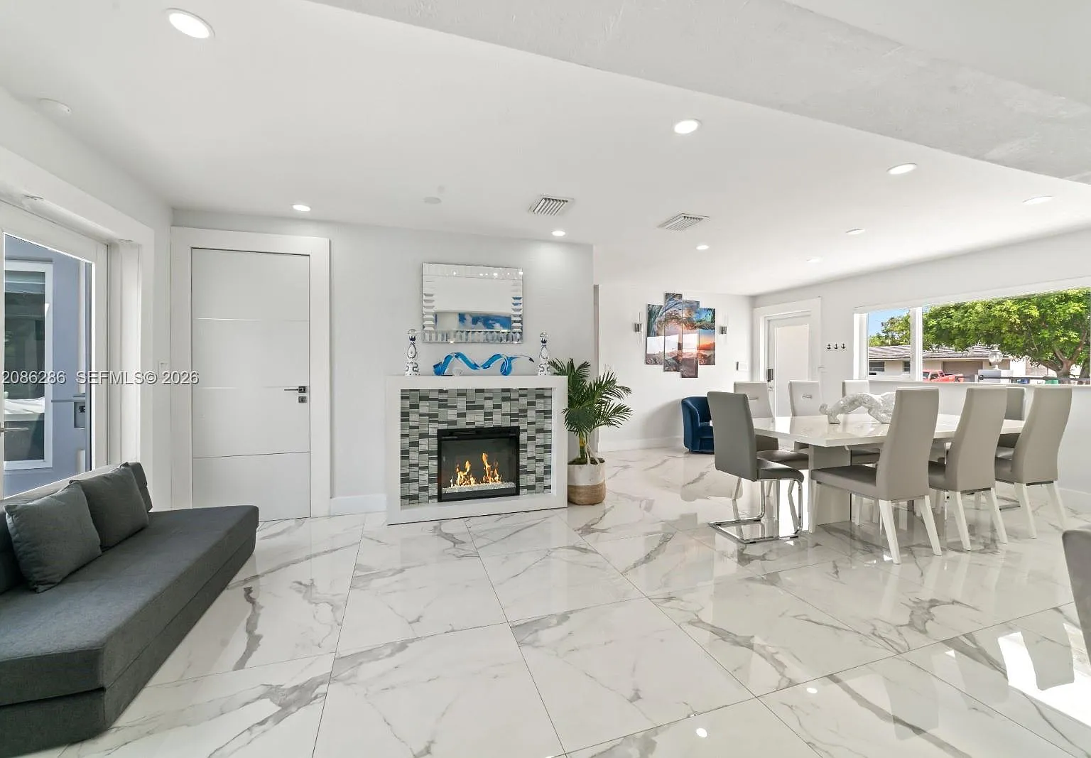 Palm Springs North Sec A — Photo 4