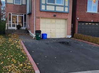 115 Glen Cres, Vaughan, ON L4J 4W3
