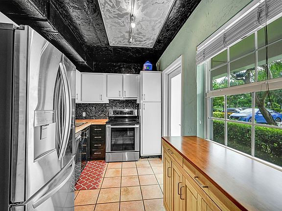 3rd image of 3250 N Palm Aire Drive #107