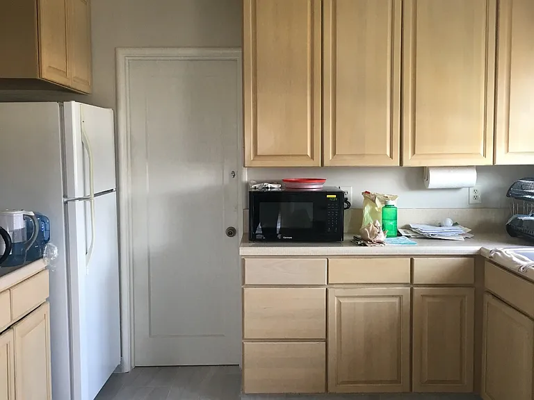 304 Anita Dr — Photo 6