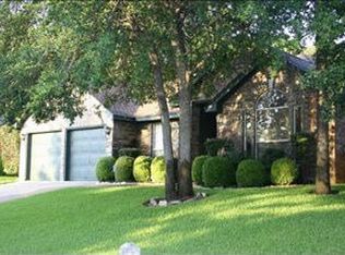 5107 Heatherdale Dr, Grapevine, TX 76051