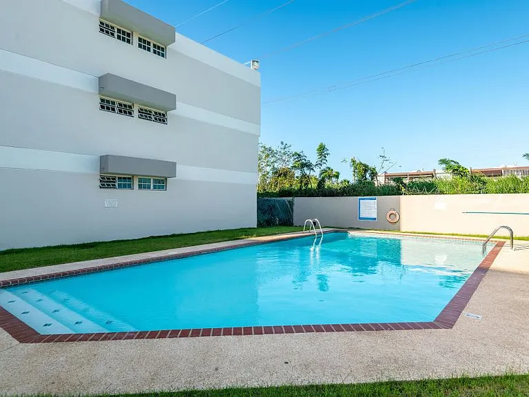 Cond Boulevard Del Rio Apt C204 — Photo 31