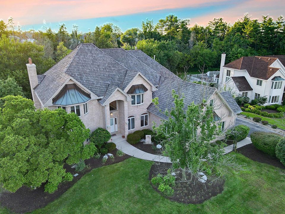 1st image of 15220 Arbor Dr