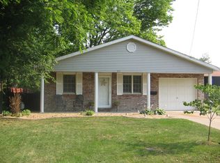 912 W Church St, Mascoutah, IL