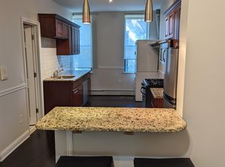 208 7th St APT 3R, Jersey City, NJ 07302