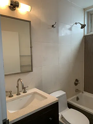 Rented by R New York | media 18