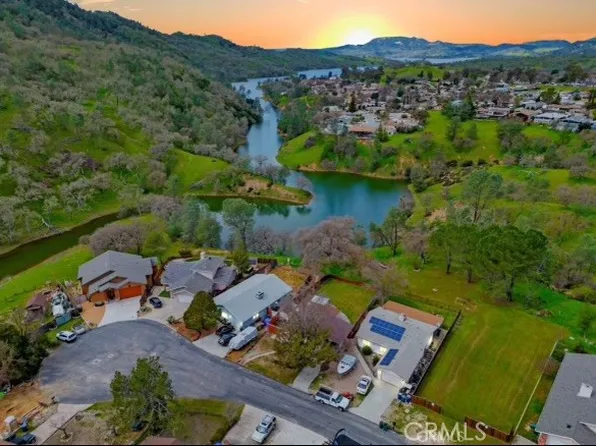 2935 Sorrel Ln, Paso Robles, CA 93446