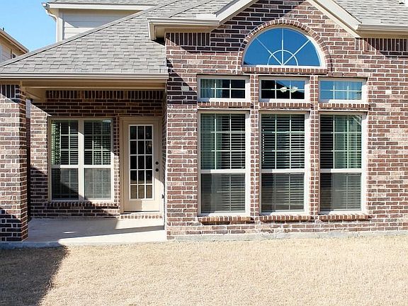 5th image of 9816 Amaranth Dr