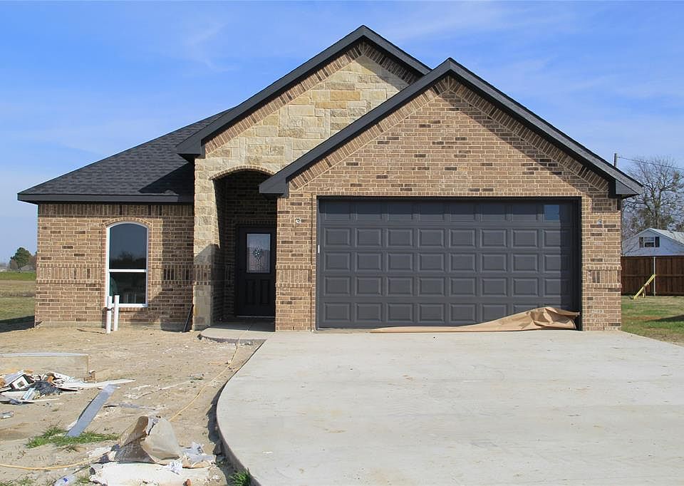 1st image of 709 Cobbleston Cir