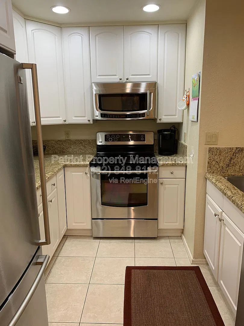 2 bed, 2.0 bath, 1119 sqft, $2,800 — Photo 1