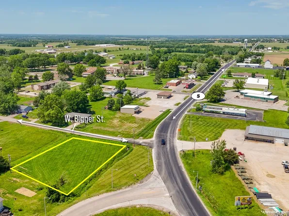 1332 N Kansas Ave, Marceline, MO 64658