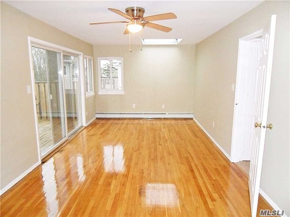 2nd image of 3401 Parkway Dr