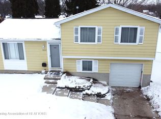 5267 Crocus Ave, Lansing, MI 48911