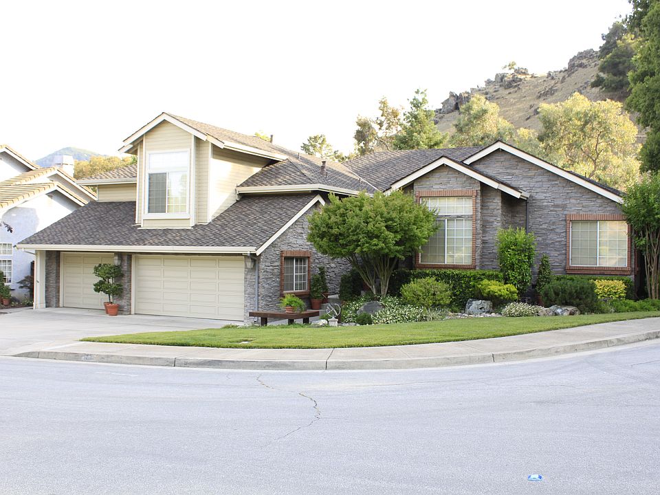 1st image of 18535 Murphy Springs Ct