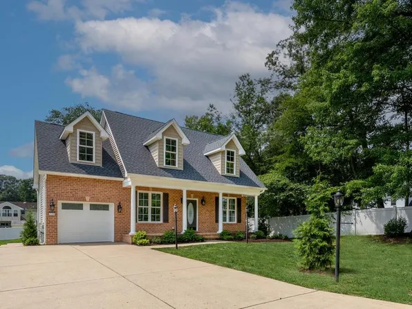 729 Mesquite Rd, Severn, MD 21144