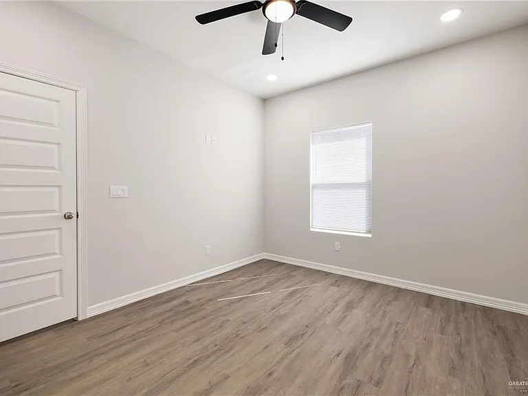 4504 Larkspur Ave #2 — Photo 15