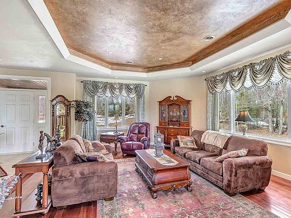 Lighted Trey Ceiling