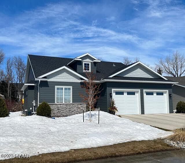 1st image of 556 Autumnwoods Blvd