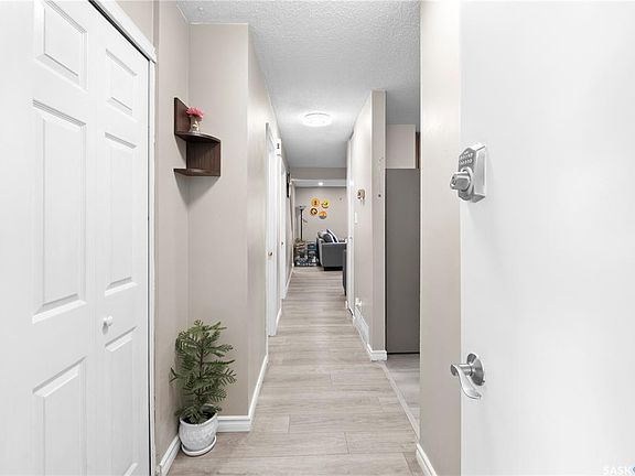 3rd image of UNIT 21-1128 McKercher DRIVE