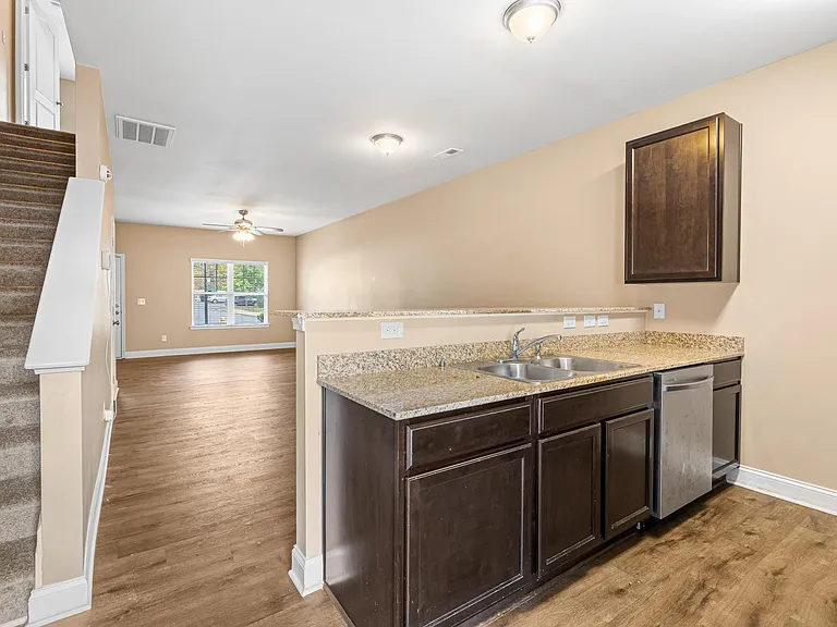 12562 McGrath Dr — Photo 8