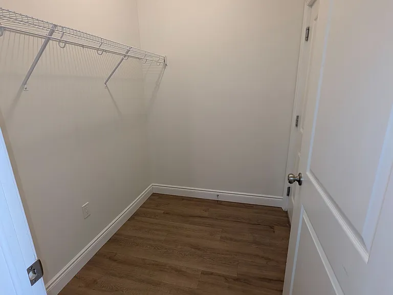 775 Campbell Ave #11 — Photo 15
