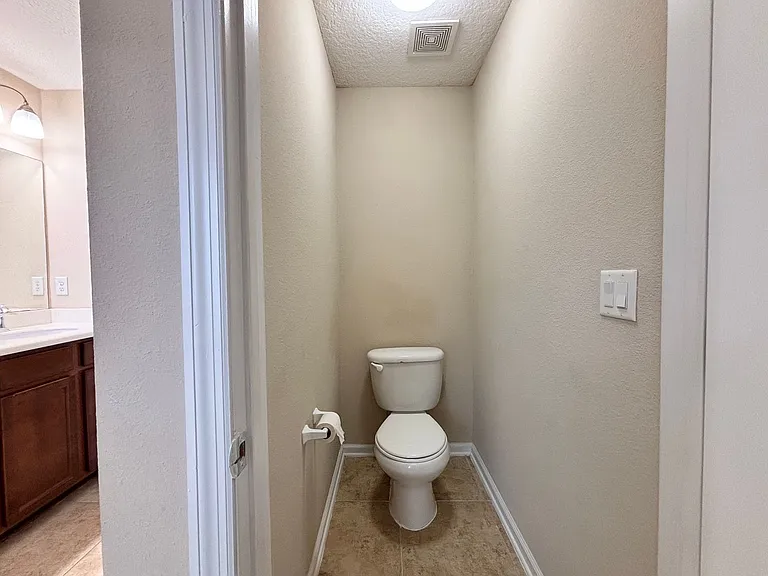 850 Quiet Stone Ln — Photo 41