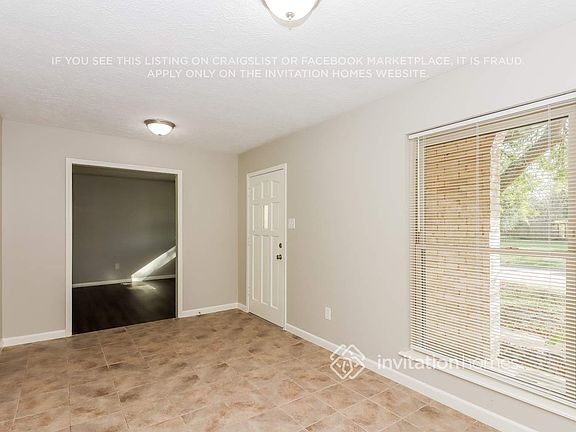 2nd image of 2104 Yorktown Ct N