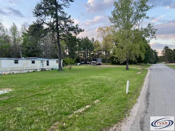 1830 Reedy Creek Rd, Huntingdon, TN 38344