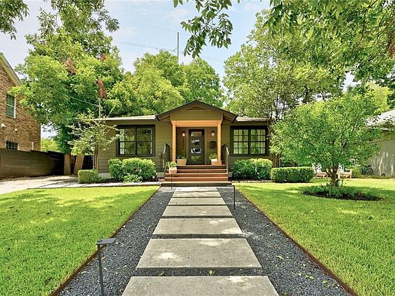 2nd image of 2804 Oakmont Blvd