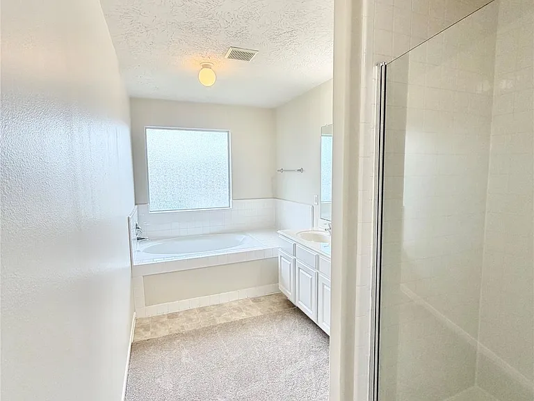 21734 Texian Ct — Photo 13