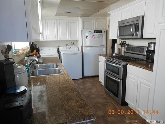 4th image of 1022 E Colon St