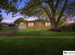 7411 Baldwin Ave, Lincoln, NE 68507