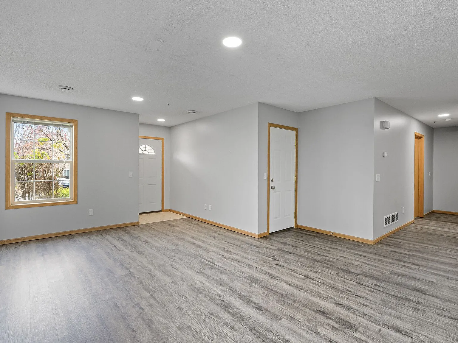 Town Center Townhomes — Photo 2