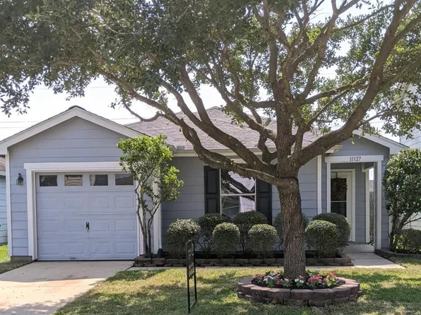 11327 Log Cabin Ln, Tomball, TX 77375