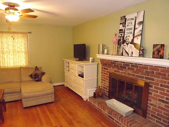 3rd image of 7084 Sunnyside Dr