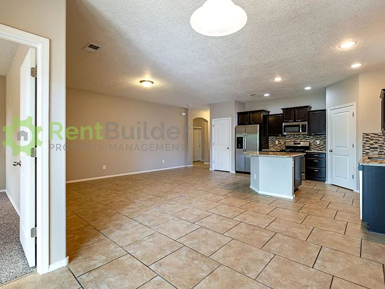 6936 Tombstone Rd NW — Photo 10