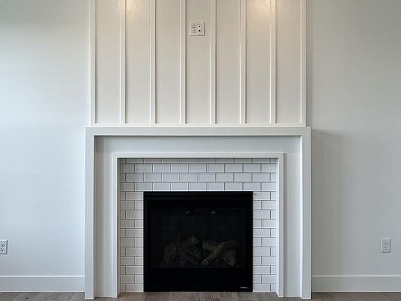 4th image of 1415 Lincoln Park Dr