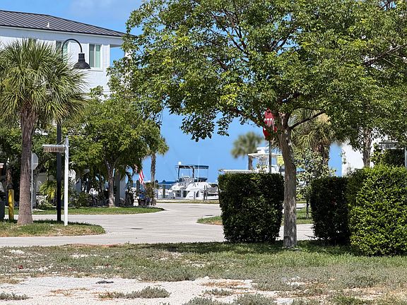 4th image of 94825 Overseas Hwy #50