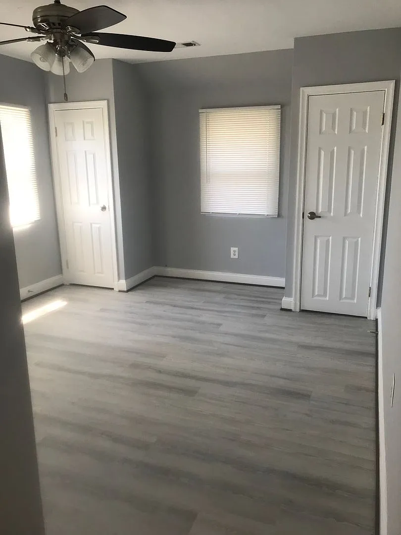 928 Argonne Dr $550 Private Room (Shared Bath) — Photo 4