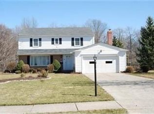2065 Berkeley Dr, Westlake, OH 44145