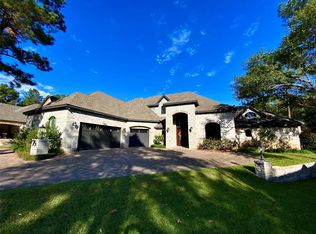 30 Westlyn Ln, Montgomery, TX 77356