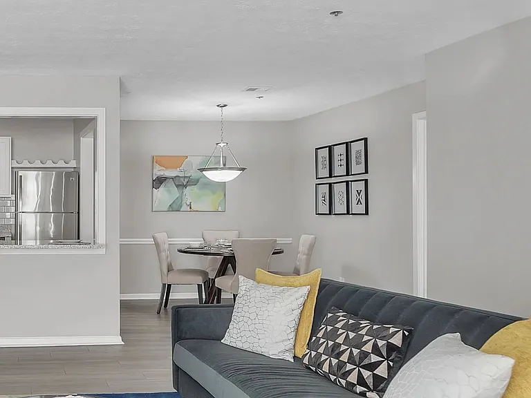 Summit Pointe — Photo 8