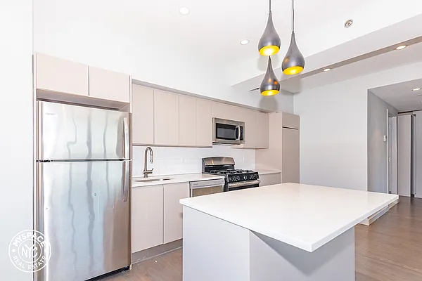 Rented by MySpaceNYC | media 2