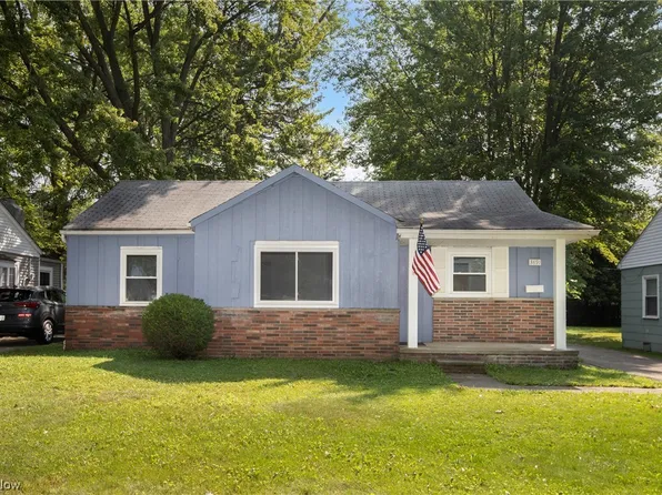 3891 W 226th St, Fairview Park, OH 44126