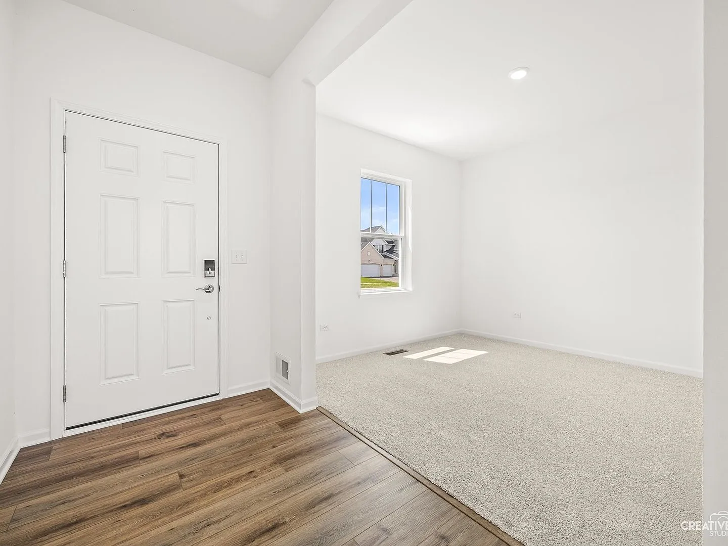 3 bed, 2.5 bath, 2063 sqft, $3,850 — Photo 3