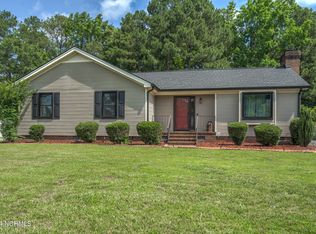 1416 Rock Creek Dr, Rocky Mount, NC 27804