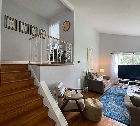 2nd image of 303 Edgewater Dr