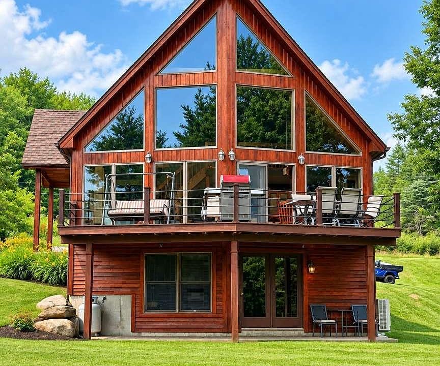 1st image of 3420 Lake Road