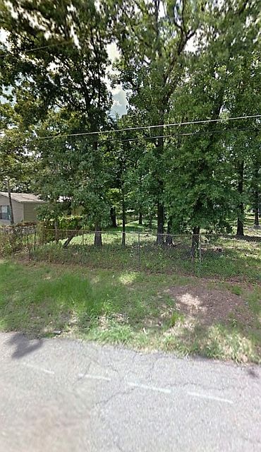 1st image of 1724 Simpkins Dr